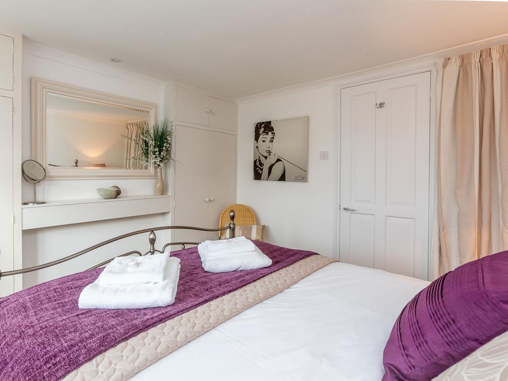 Walnut Cottage ออลบะระ ภายนอก รูปภาพ