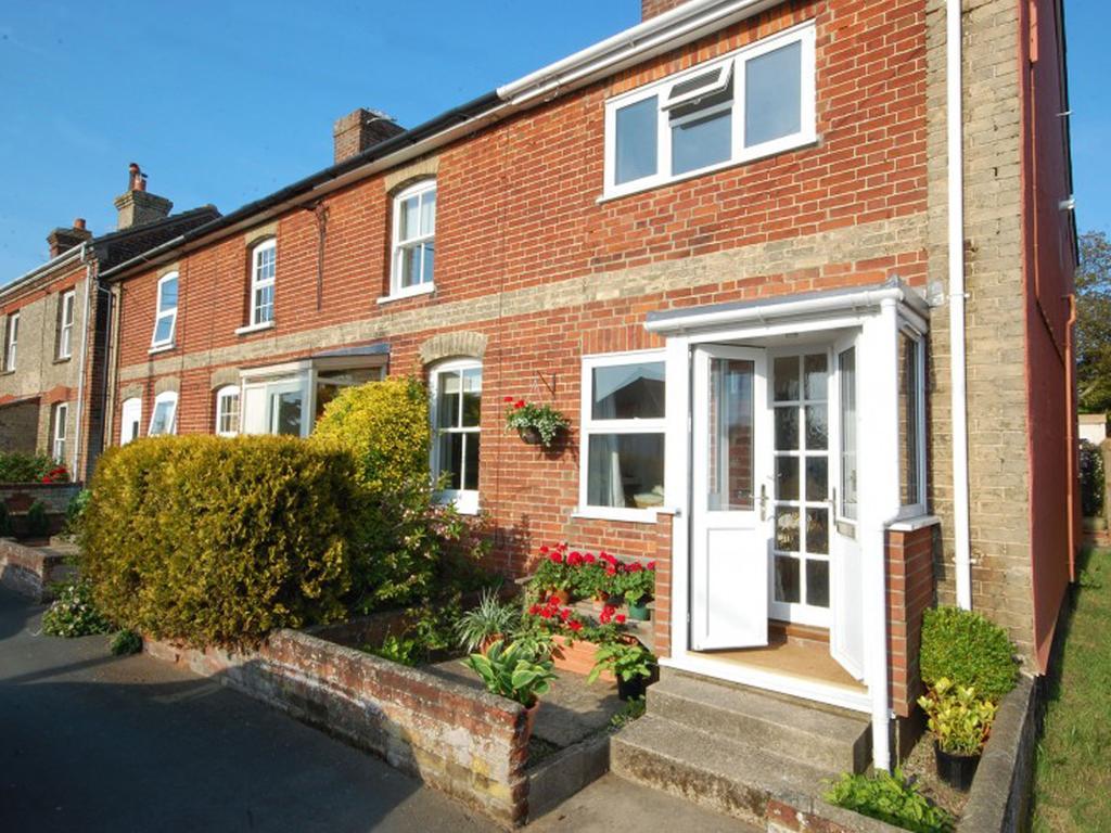 Walnut Cottage ออลบะระ ภายนอก รูปภาพ